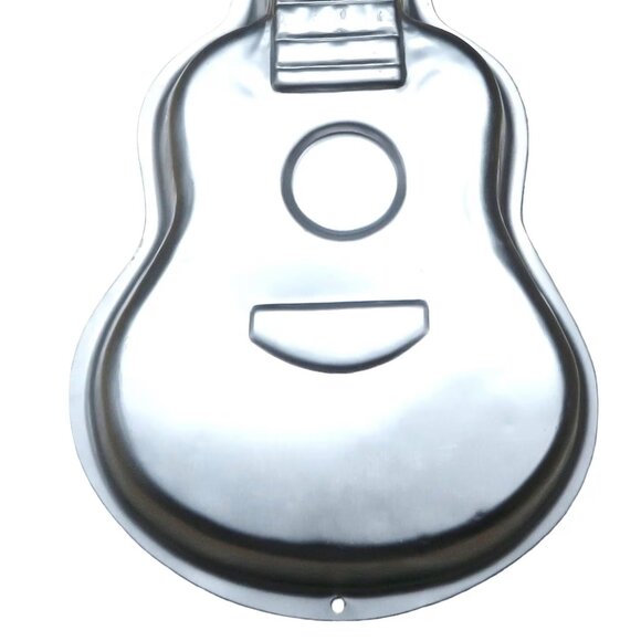 2000 Wilton Guitar Aluminum Music Theme Birthday Cake Pan Mold #2105-570 - Picture 2 of 2
